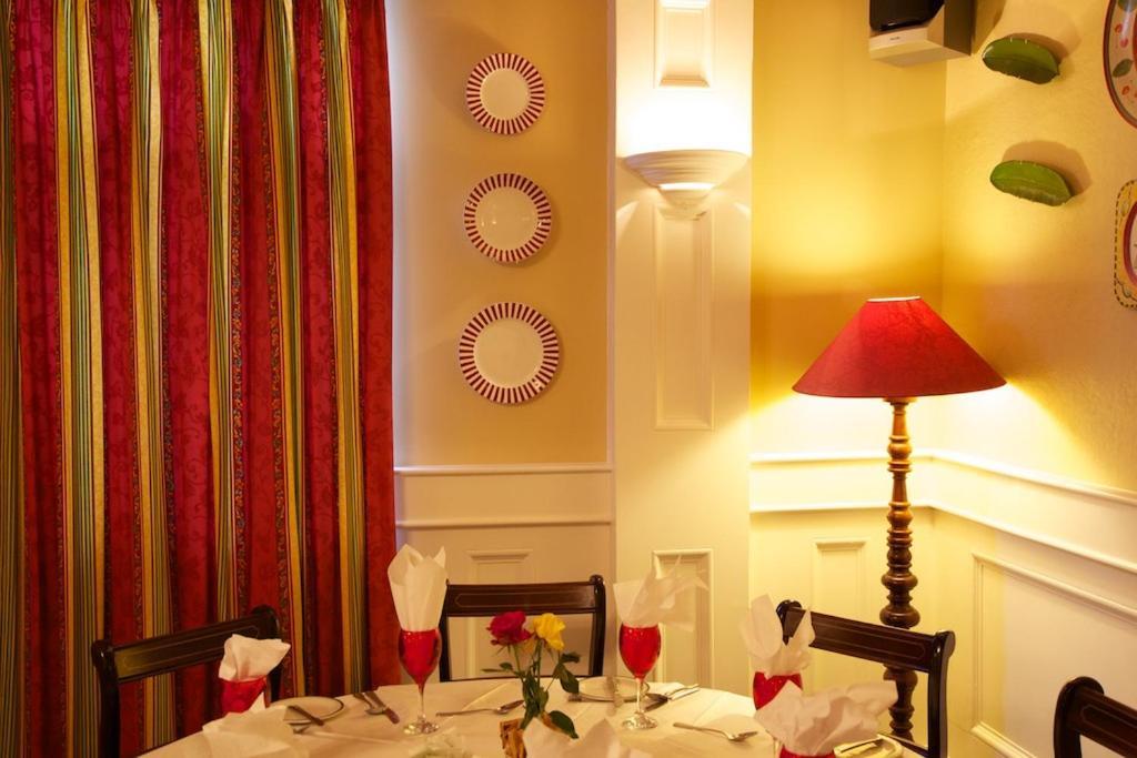 Tully'S Hotel Castlerea المظهر الخارجي الصورة