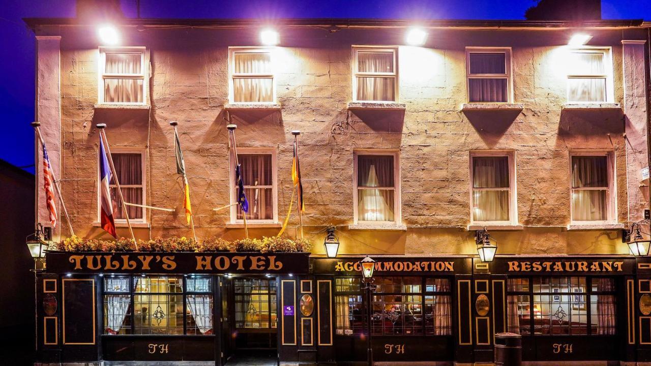 Tully'S Hotel Castlerea المظهر الخارجي الصورة